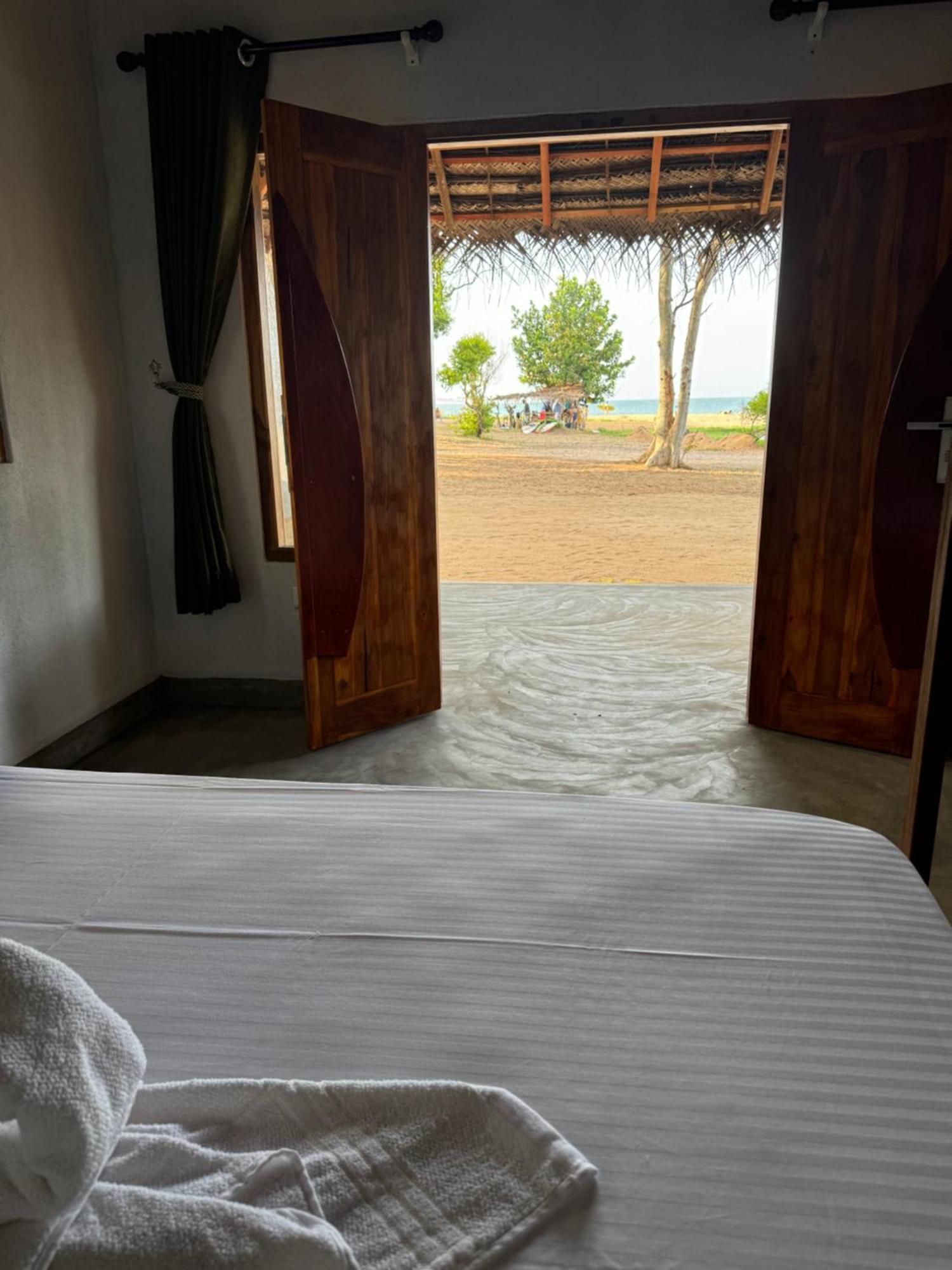 Peanut Farm Surf And Wild Resort - Arugambay アルガムベイ エクステリア 写真